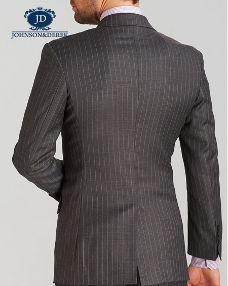 咖啡色羊毛商务西装二件套定制