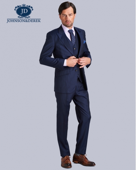 深蓝色商务休闲西装三件套