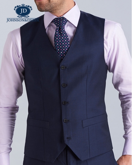 深蓝色商务休闲西装三件套