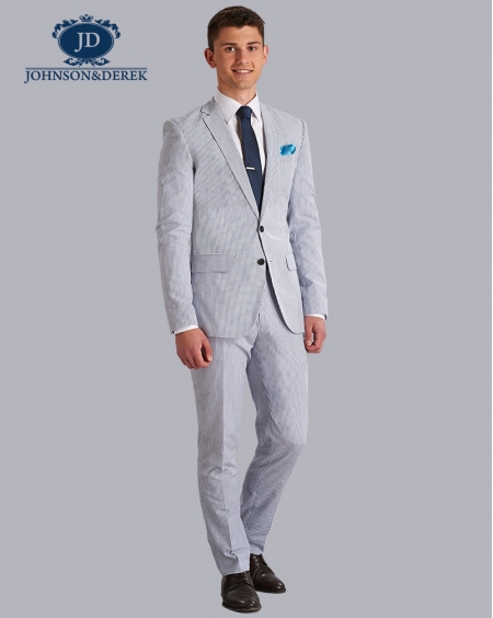 白色黑条纹商务休闲西装套装